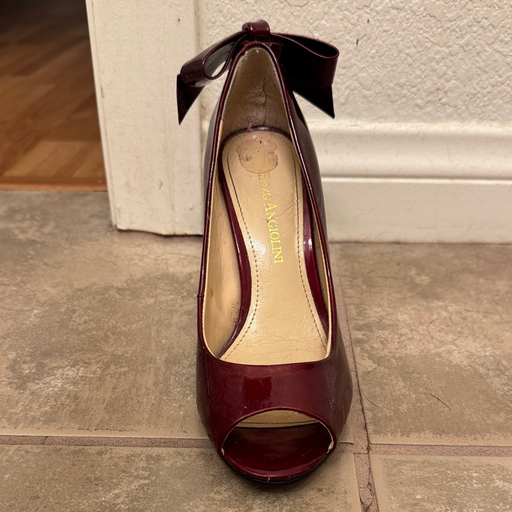 Enzo Angiolini Dark Red Peep Toe Heels with Bow